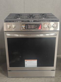 Frigidaire Gallery Series 30 Inch Slide-In Gas Range with 5 Sealed Burners, 6 cu. ft. Total Convection Oven, Quick Boil Burner (GCFG3070BF-D-4779)