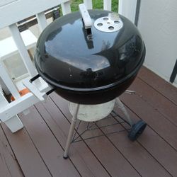 BBQ GRILL 