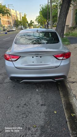 2016 Chrysler 200