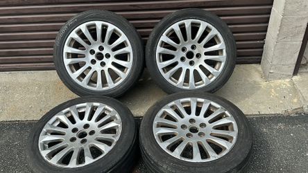 Cadillac CTS staggered 18 inch aluminum rims  5x120mm