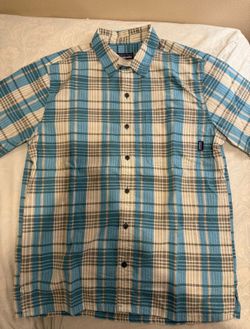 🌄 PATAGONIA Blue Plaid Short Sleeve Button Up Casual Shirt M Polyester Cotton