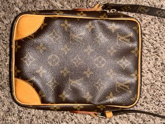 Louis Vuitton Long Wallet Authenticated By Lxr