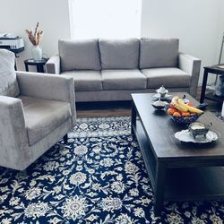 Living room set With a wooden table