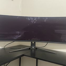 49 Inch Oled 144hz 0.03 Ms Refresh Minister Used Less Than 5 Times