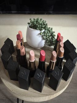 Lot Of 11 Morphe Lipstick S