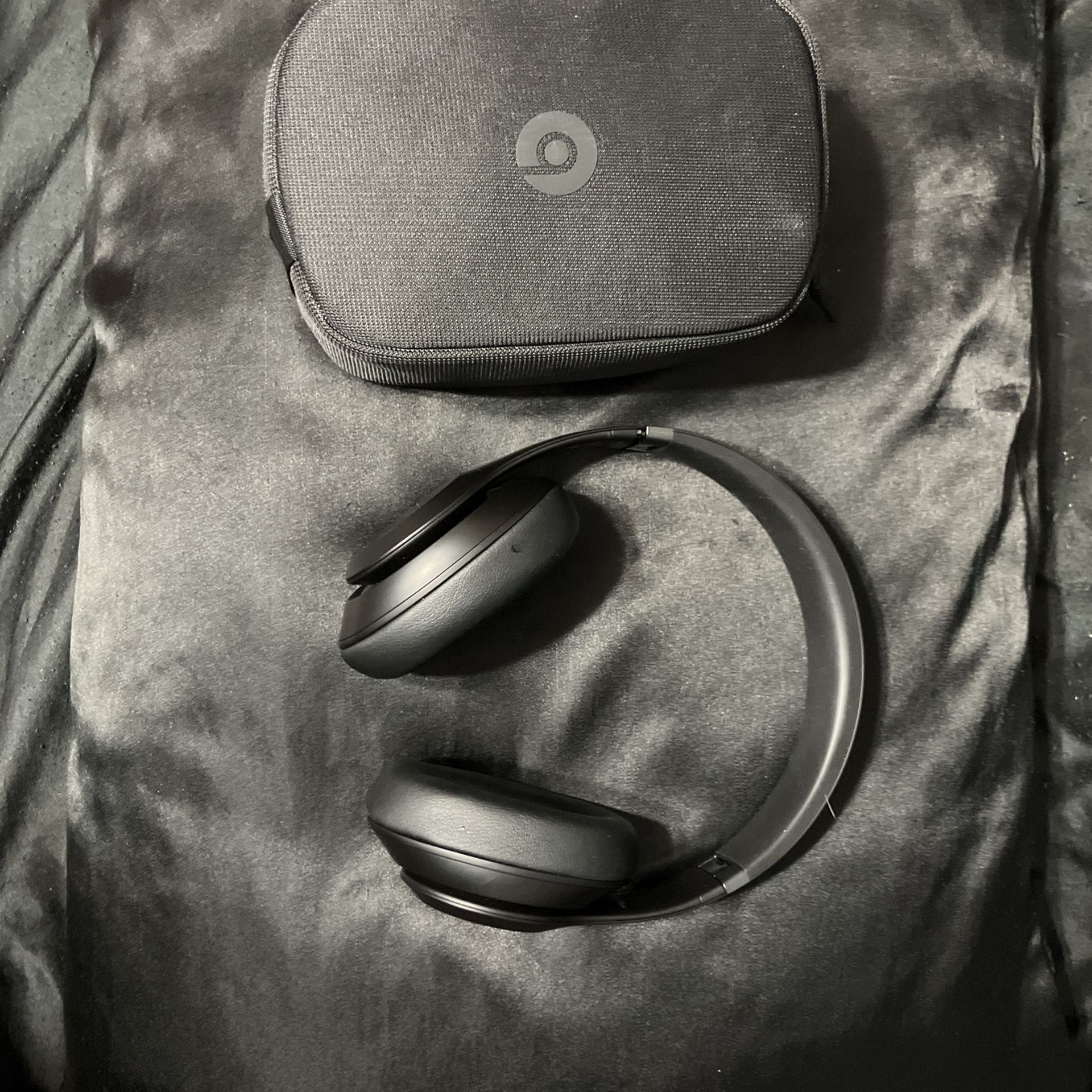 Beats Studio Pros