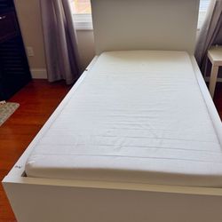 Single Bed For Sale!