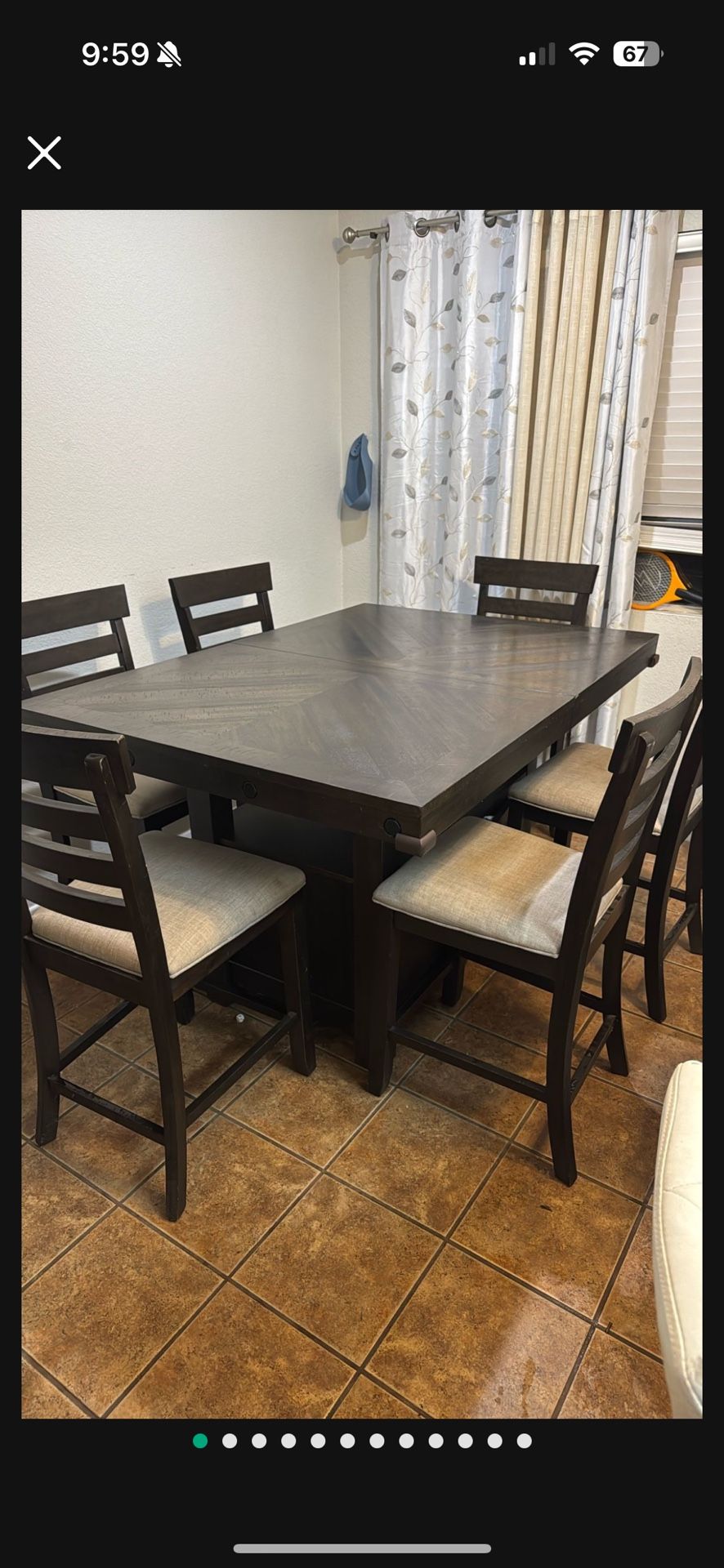 Solid Wood Expandable Table With 6 Cushion Chairs