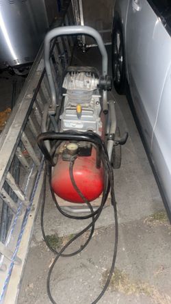 Air compressor