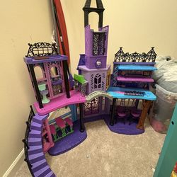 Monster High Doll House