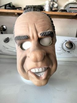 Richard Nixon mask