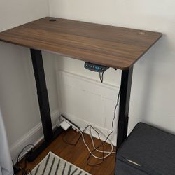 Standing desk For Sale