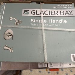 Tub And Shower Set