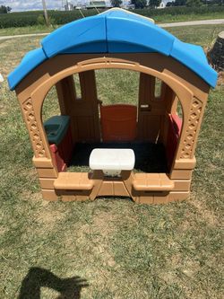 step 2   play up picnic  cottage 