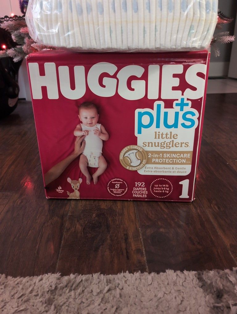 Size 1 Lot Of Diapers #423