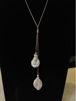 Elegant Natural Pearl Necklace