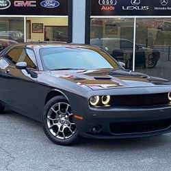 2015 Dodge Challenger 