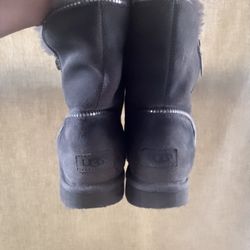 UGG Boots (Authentic )