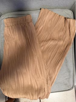 Brown set (S)