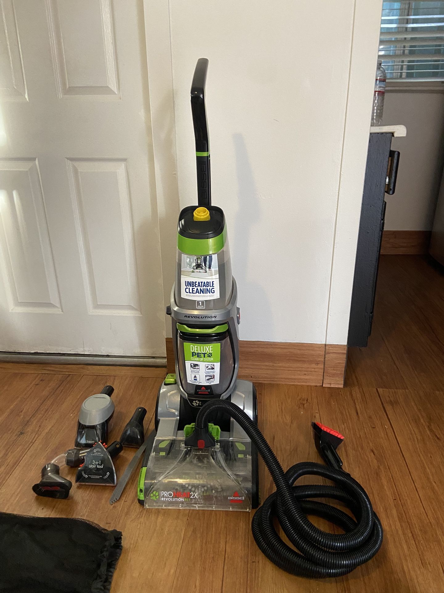 Bissell Carpet Cleaner Vacuum