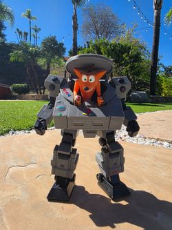 Crash Bandicoot PlayStation 1 Mech Robot Figure