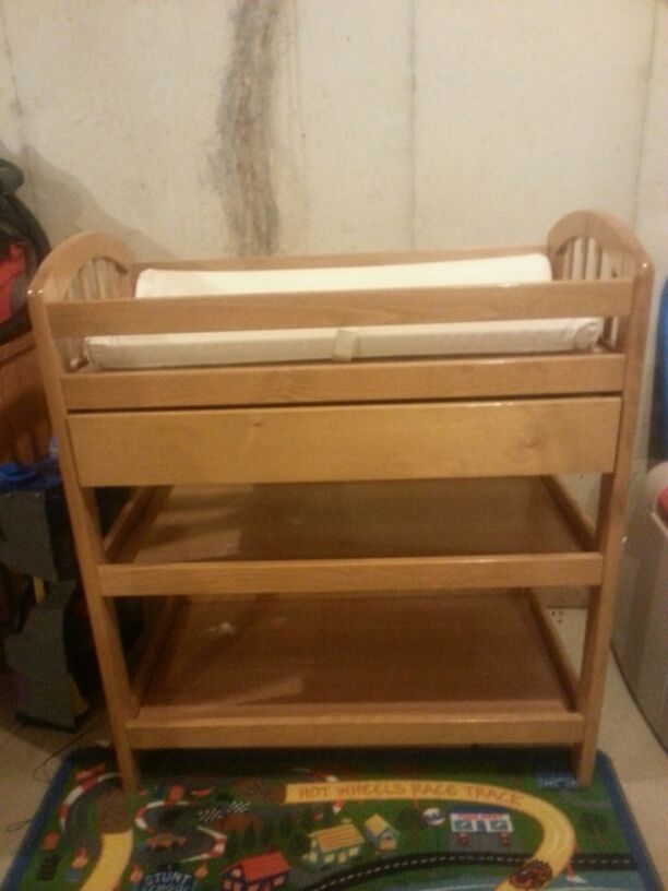 Legacy shop changing table