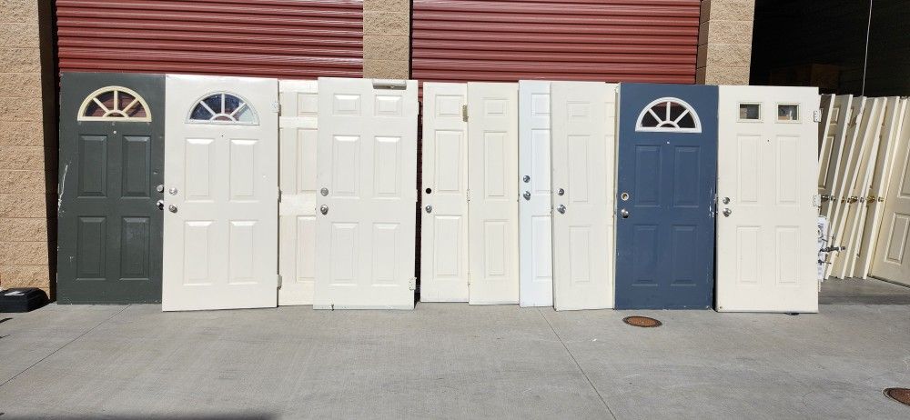 Exterior/entrance and fire rated doors in good condition (please read the description of the post)