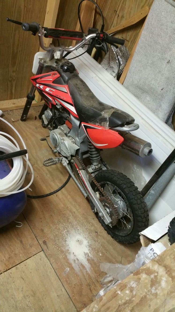 Kc 110 cc Dirt bike Only needs front rim & tire