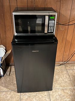 Mini fridge and microwave