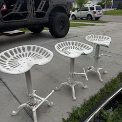 Set of 3 Vintage Tractor Seat Bar Stools – Heavy Duty Cast Iron 