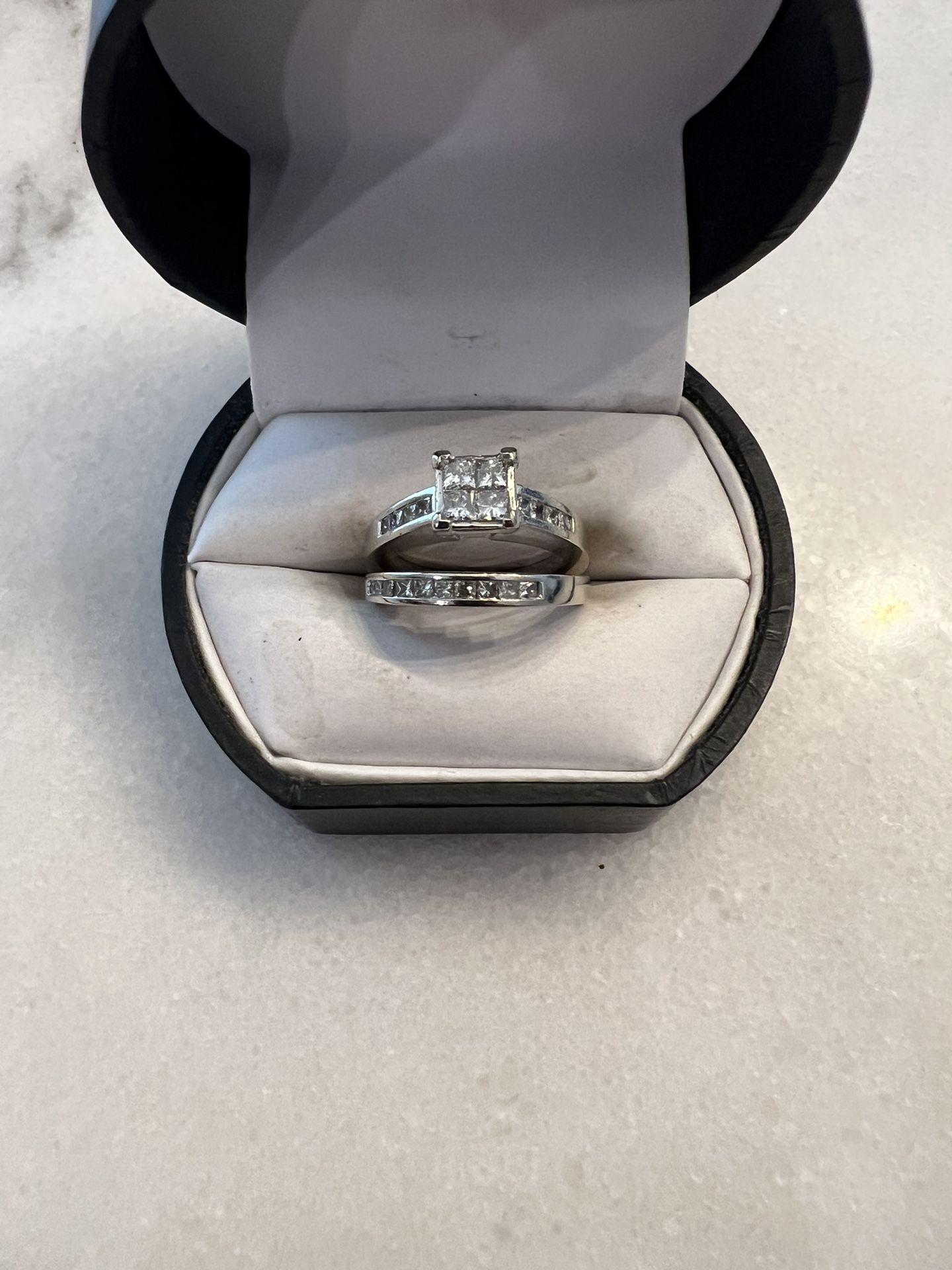 Diamond Engagement Ring and Wedding Band!!