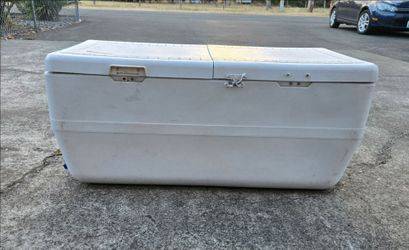 Large cooler