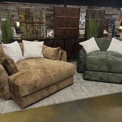 Sofa Chairs , Spacious Sofas , No Credit Needed !!! 