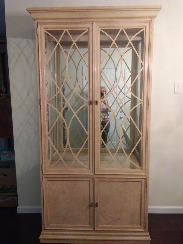 Like Brand New Large Curio with glass shelves: Next GLass Top table With Lovely 4 Wicker Chairs: Both for $800 or $400 each. 