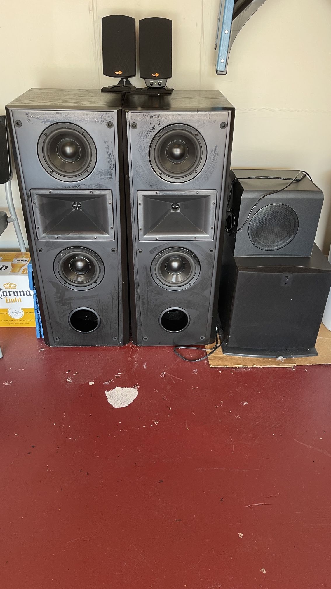 7.1 channel sound system Klipsch