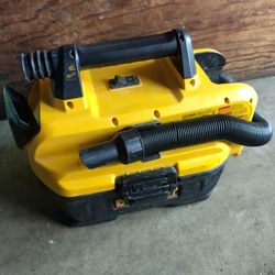 DeWalt cordless vacuum  2 gallon wet/dry 20v max tool only  firm price 