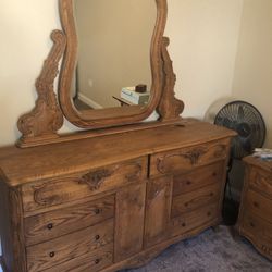 Oakwood interiors limited edition bedroom