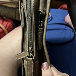 Crossbody Bag With Concealed Pocket For Handgun. 