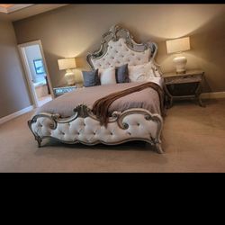 Gorgeous Solid Wood King Bedroom Set
