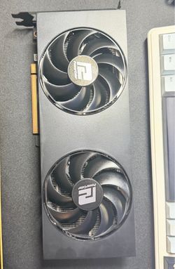 AMD Radeon RX 7800XT 16GB
