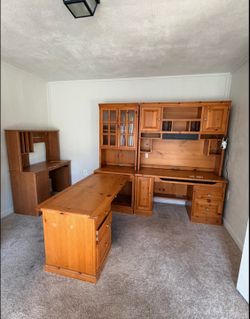 2 DESK