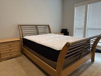 Bedroom set