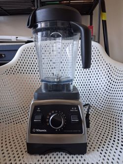 Vitamix Professional Series 750 - Used But Like New