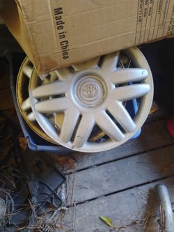 Set Of 4 Toyota Camry Hubcabs 16 Inch