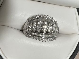 Diamond Ring - Modern Bride - Size 7