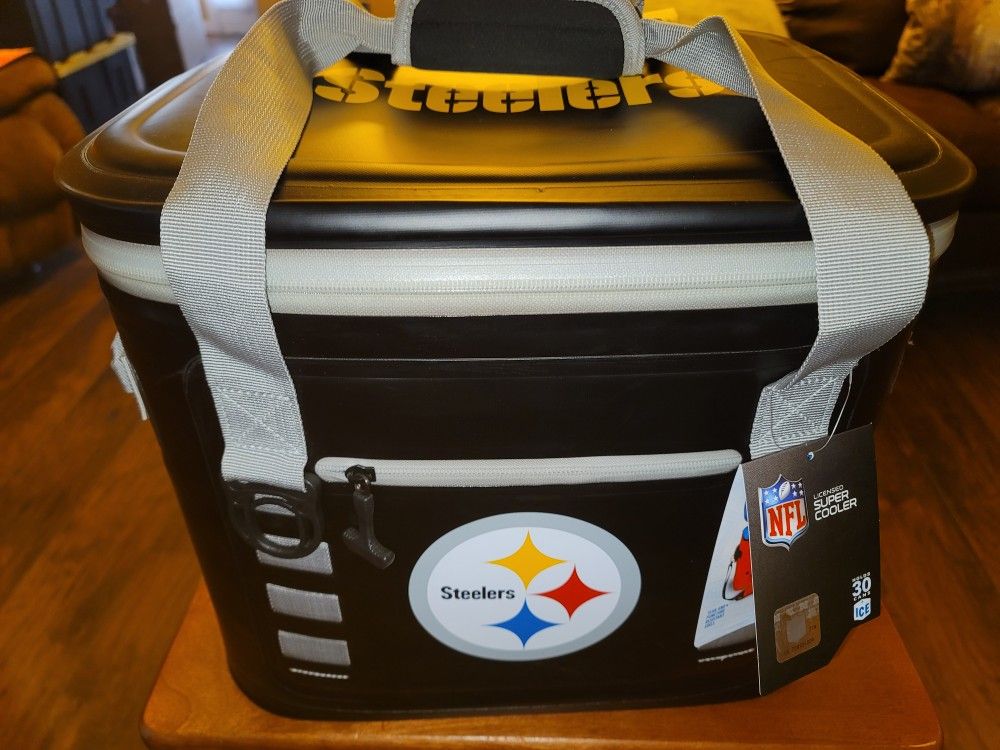 Pittsburgh Steelers 30 can soft cooler