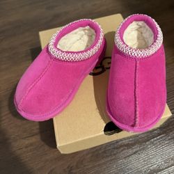 Pink Toddler Ugg Slipper 