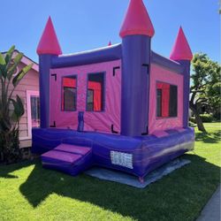 Jumper Commercial like Mew 