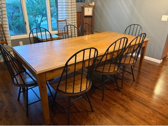 Dining Table & 8 Chairs - REDUCED $350