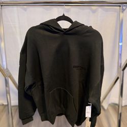 Essential Hoodie 